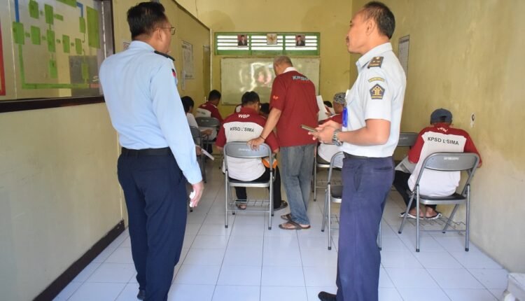 Lapas Kelas I Malang gelar Ujian Satuan Pendidikan Paket A dan B